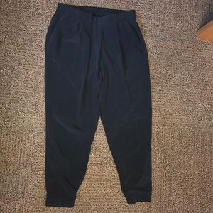 Size 8 Lululemon joggers